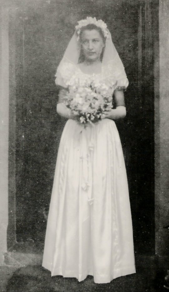 Ann McGarr...just about to become Ann Thompson.