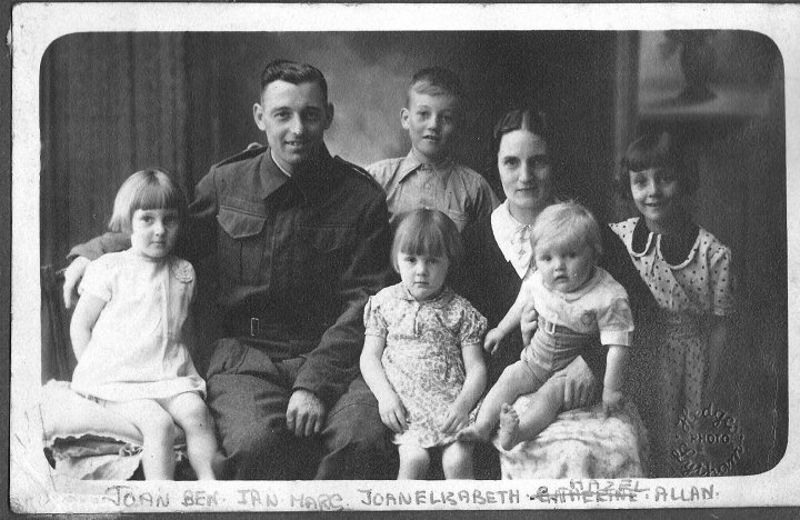 Ben,Joan and family: Ian, Margaret, Joan-Elizabeth, Hazel and baby Allan 