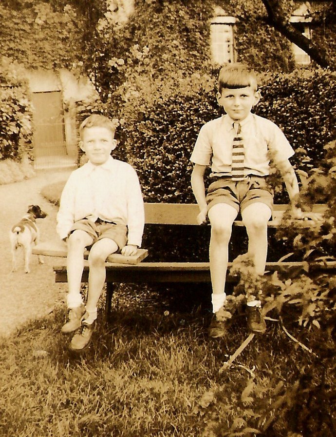 Morris with ?friend and dog 'JUDY'